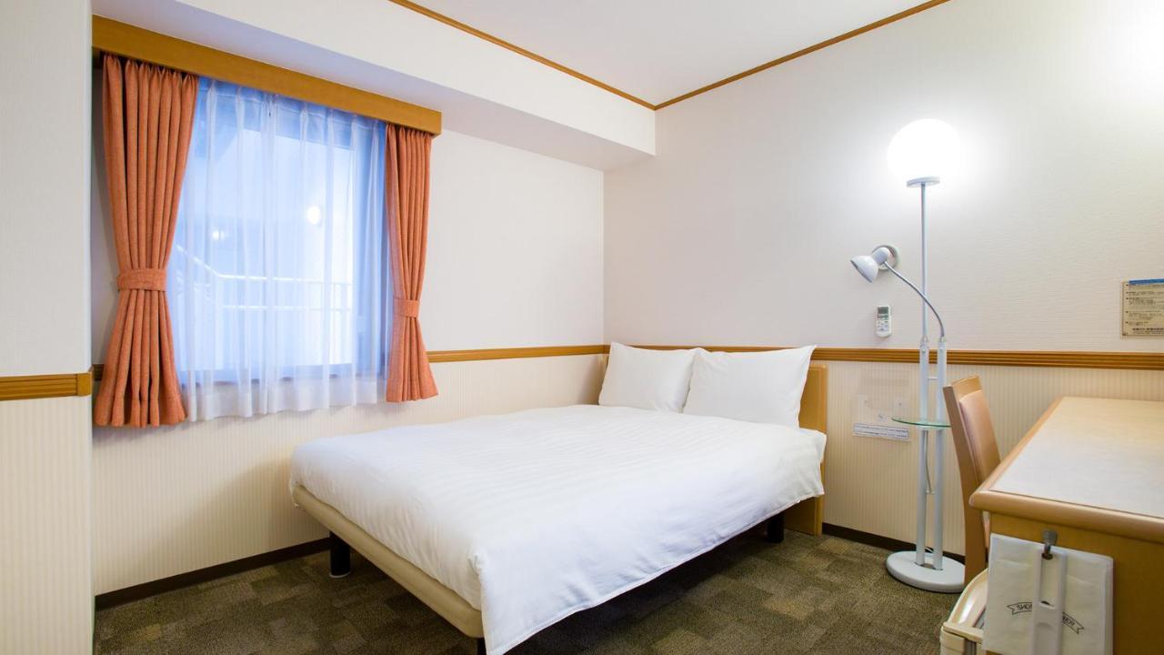 Toyoko Inn Kagoshima Chuo Eki Nishi Guchi Экстерьер фото