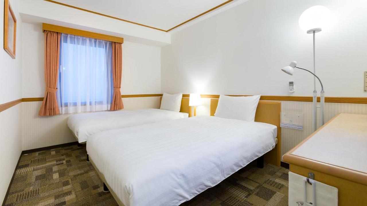 Toyoko Inn Kagoshima Chuo Eki Nishi Guchi Экстерьер фото