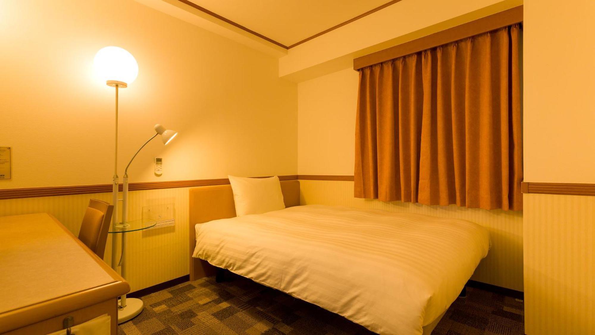 Toyoko Inn Kagoshima Chuo Eki Nishi Guchi Номер фото